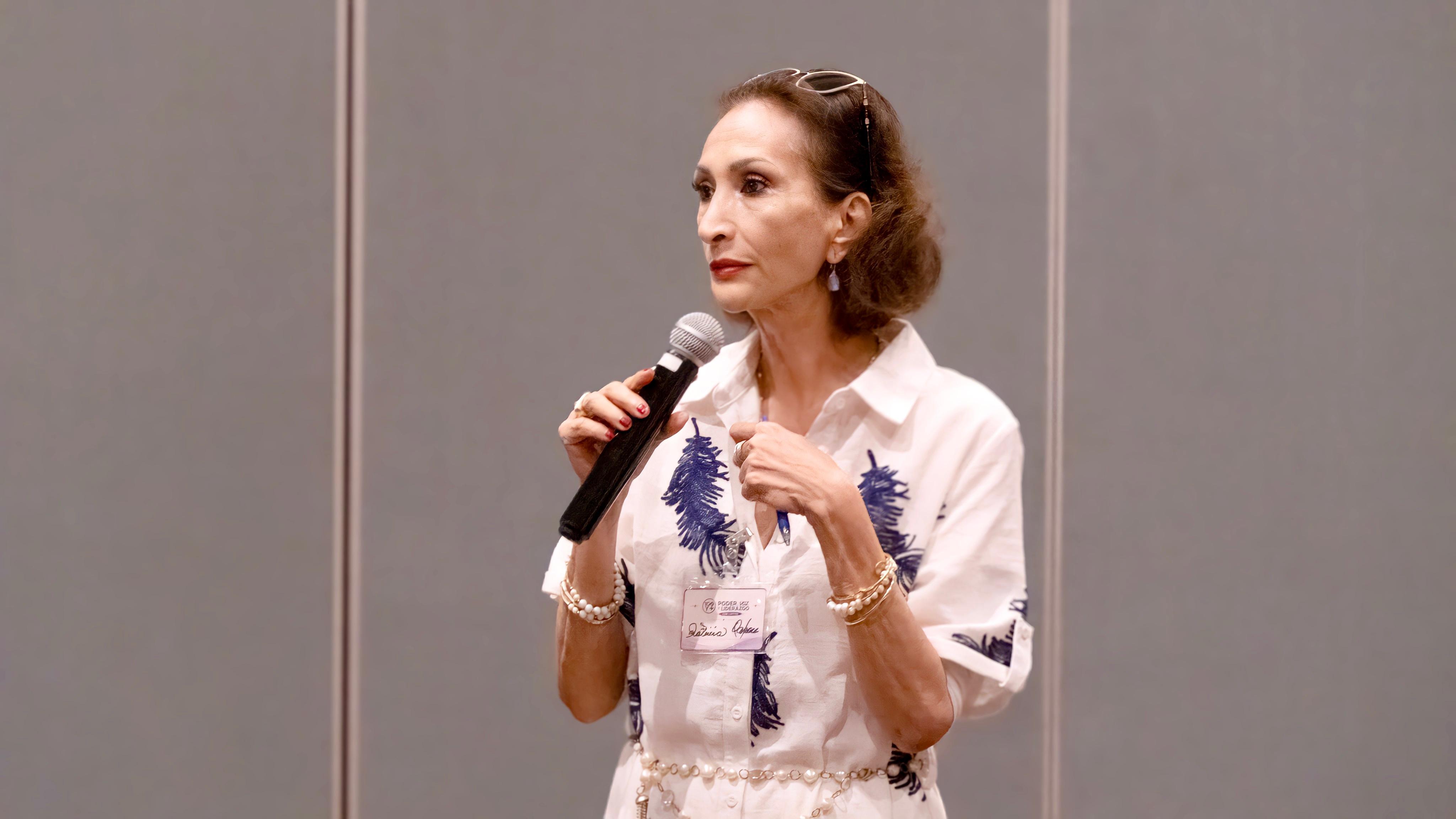 Fotografía del evento Poder voz y liderazgo con limites